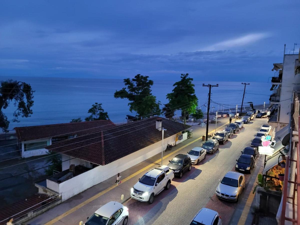 Mago Apartments Nea Kallikrateia Ngoại thất bức ảnh