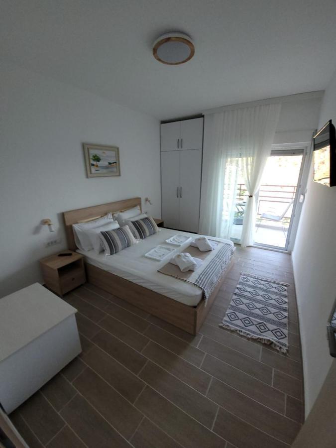 Mago Apartments Nea Kallikrateia Ngoại thất bức ảnh
