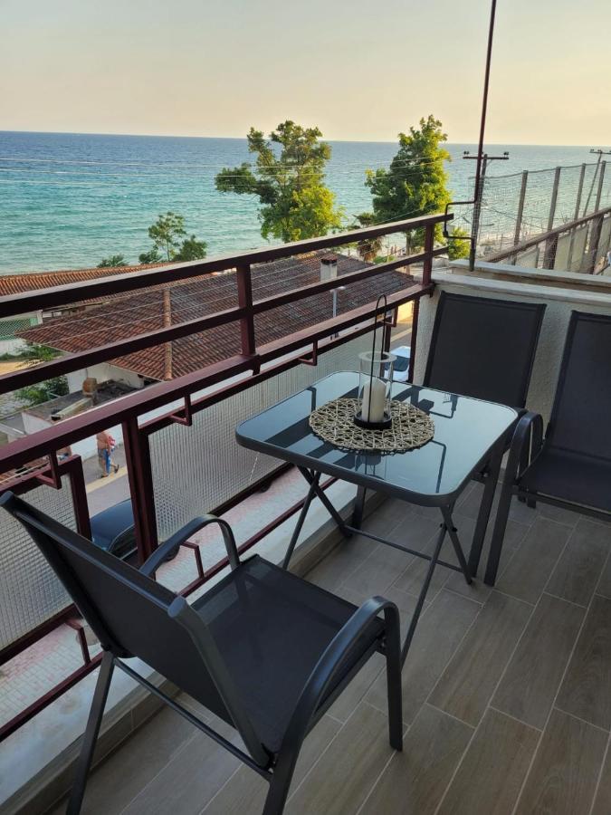 Mago Apartments Nea Kallikrateia Ngoại thất bức ảnh